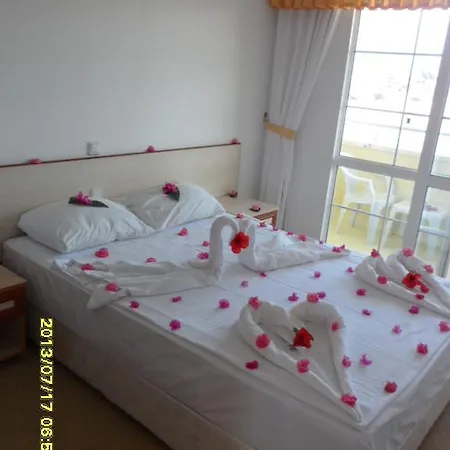 Cann Otel Konaklı